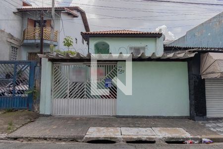 Casa à venda com 150m², 1 quarto e 1 vaga Casa à venda com 150m², 1 quarto e 1 vagaFachada