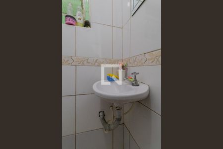 Casa à venda com 150m², 1 quarto e 1 vaga Casa à venda com 150m², 1 quarto e 1 vagaBanheiro de Serviço