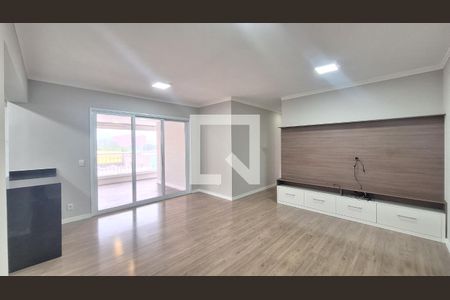 Sala de apartamento para alugar com 3 quartos, 107m² em Parque Industrial Tomas Edson, São Paulo