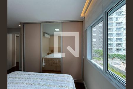 Apartamento à venda com 2 quartos, 81m² em Vila Isa, São Paulo