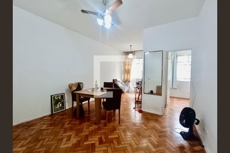 Sala de apartamento à venda com 2 quartos, 75m² em Copacabana, Rio de Janeiro