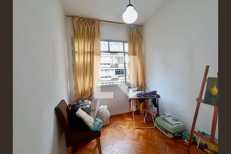 Sala de apartamento à venda com 2 quartos, 75m² em Copacabana, Rio de Janeiro