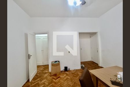 Sala de apartamento à venda com 2 quartos, 75m² em Copacabana, Rio de Janeiro