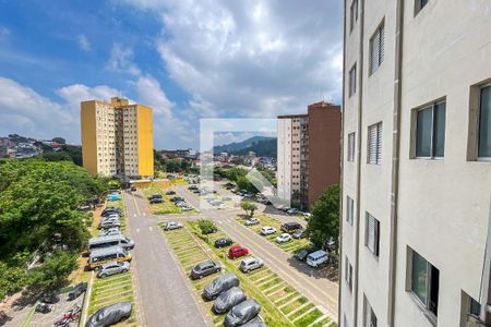 Vista de apartamento à venda com 2 quartos, 60m² em Vila Anastácio, São Paulo