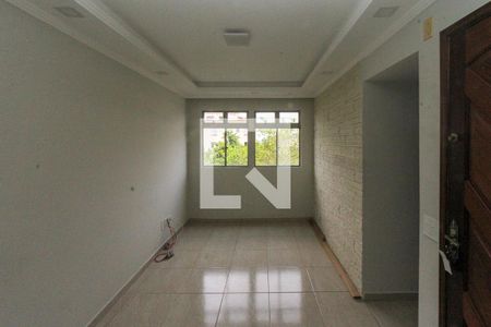 Sala de apartamento para alugar com 2 quartos, 56m² em Jardim Santa Teresinha, São Paulo