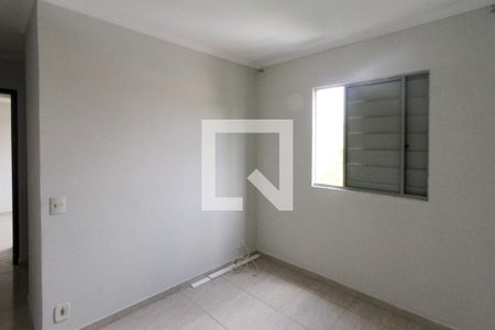 Sala de apartamento para alugar com 2 quartos, 56m² em Jardim Santa Teresinha, São Paulo