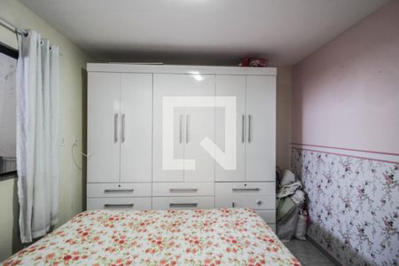 Quarto de casa para alugar com 1 quarto, 60m² em Olinda, Nilópolis