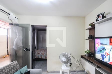 Sala de casa para alugar com 1 quarto, 60m² em Olinda, Nilópolis