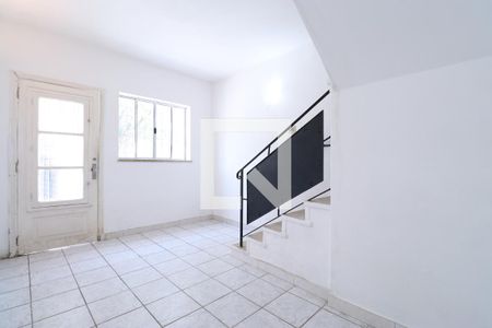 Sala 1 de casa à venda com 3 quartos, 220m² em Vila Romana, São Paulo