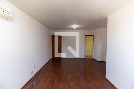 Sala de apartamento à venda com 2 quartos, 85m² em Jardim Icaraí, Niterói