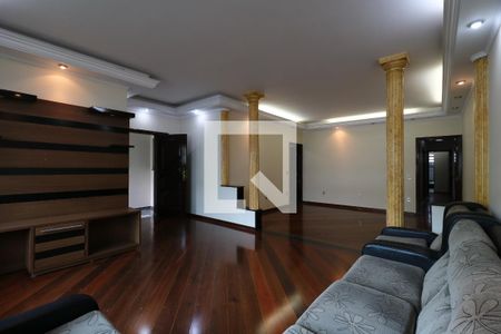 Sala de casa para alugar com 3 quartos, 283m² em Jardim Bela Vista, Santo André