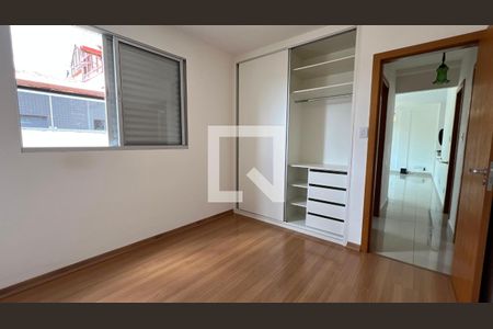 quarto 2 de apartamento à venda com 3 quartos, 80m² em Sagrada Família, Belo Horizonte