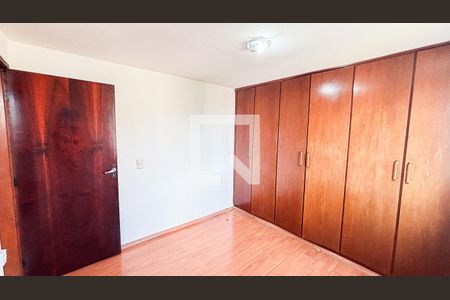 Quarto1 de apartamento para alugar com 2 quartos, 56m² em Jardim Alvorada, Santo André