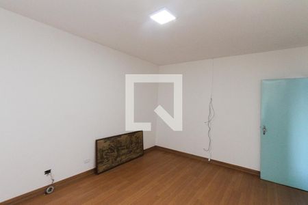 Quarto de casa para alugar com 2 quartos, 180m² em Parque São Lucas, São Paulo