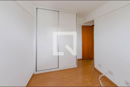 Quarto 1 de apartamento para alugar com 2 quartos, 69m² em Buritis, Belo Horizonte