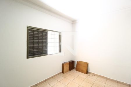 Quarto 1 de casa para alugar com 4 quartos, 171m² em Santa Mônica, Uberlândia