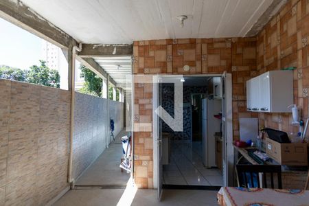 Casa à venda com 245m², 3 quartos e 2 vagas Casa à venda com 245m², 3 quartos e 2 vagasÁrea de Serviço