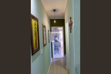 Casa à venda com 245m², 3 quartos e 2 vagas Casa à venda com 245m², 3 quartos e 2 vagasCorredor