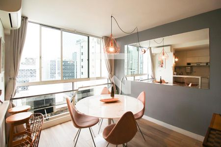 Sala de apartamento à venda com 1 quarto, 65m² em Itaim Bibi, São Paulo