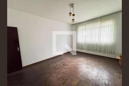 Casa para alugar com 4 quartos, 35m² em Novo Eldorado, Contagem