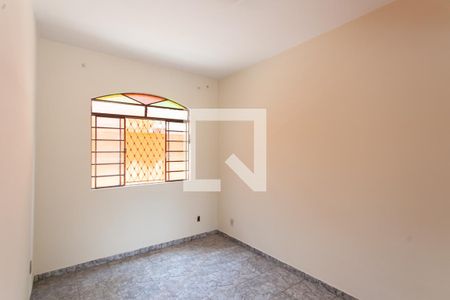 Sala de Jantar de casa para alugar com 3 quartos, 90m² em Piratininga, Belo Horizonte