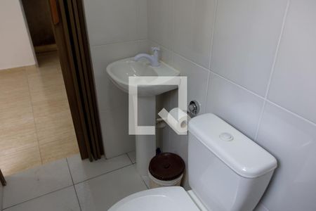 Banheiro de casa para alugar com 1 quarto, 60m² em Conceicao, Osasco