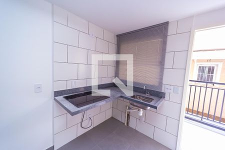 Sala/Cozinha de apartamento à venda com 2 quartos, 35m² em Jardim Maringa, São Paulo