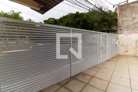 Vista da Sala de casa à venda com 1 quarto, 400m² em Santa Rosa, Niterói