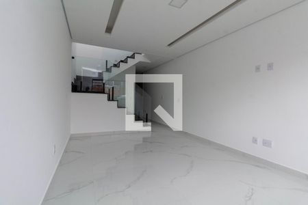 Sala de casa à venda com 3 quartos, 150m² em Jardim Popular, São Paulo