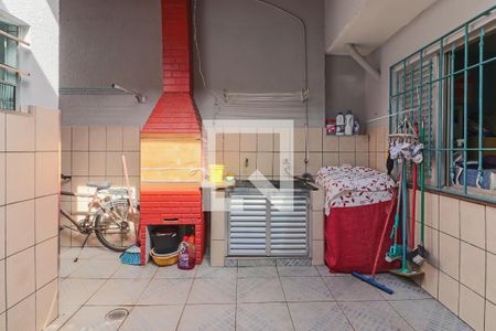 Casa à venda com 145m², 3 quartos e 1 vaga Casa à venda com 145m², 3 quartos e 1 vagaLavanderia e Churrasqueira