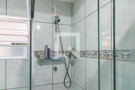 Casa à venda com 145m², 3 quartos e 1 vaga Casa à venda com 145m², 3 quartos e 1 vagaBanheiro 2