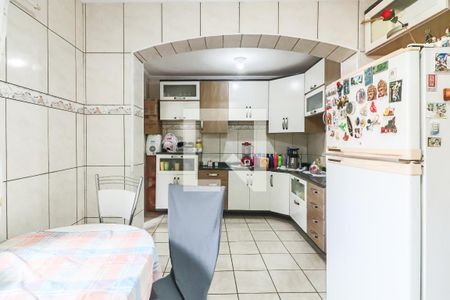 Casa à venda com 145m², 3 quartos e 1 vaga Casa à venda com 145m², 3 quartos e 1 vagaCozinha