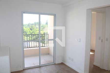 Sala de apartamento para alugar com 2 quartos, 48m² em Jardim da Gloria, Cotia