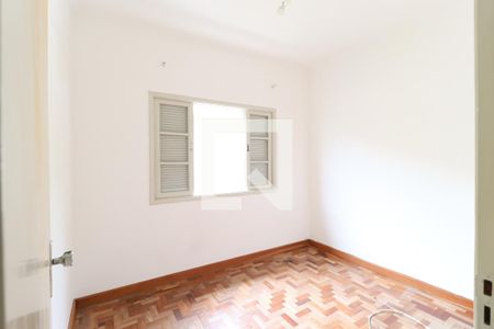 Quarto 2 de casa para alugar com 3 quartos, 180m² em Vila Sabrina, São Paulo