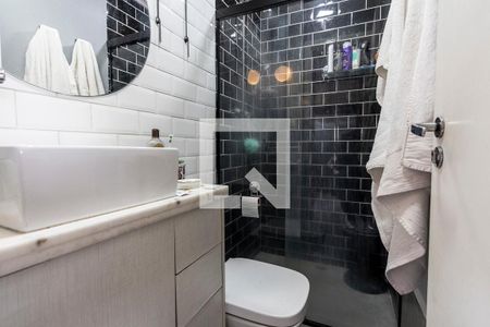 Banheiro de apartamento à venda com 2 quartos, 80m² em Lapa, São Paulo