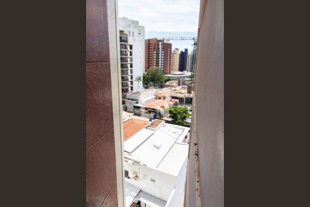 VISTA DA SALA de apartamento para alugar com 1 quarto, 58m² em Cambuí, Campinas