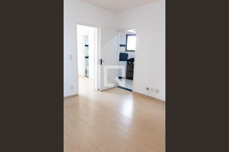 SALA de apartamento para alugar com 1 quarto, 58m² em Cambuí, Campinas