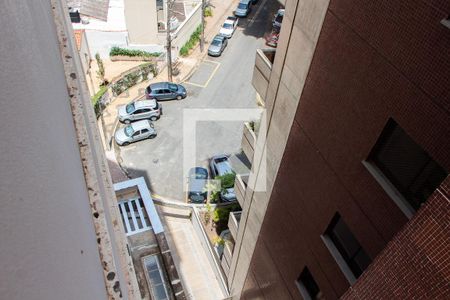 VISTA DA SALA de apartamento para alugar com 1 quarto, 58m² em Cambuí, Campinas