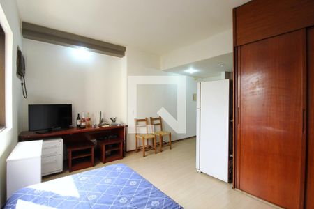 Sala/Quarto de kitnet/studio à venda com 1 quarto, 24m² em Indianópolis, São Paulo