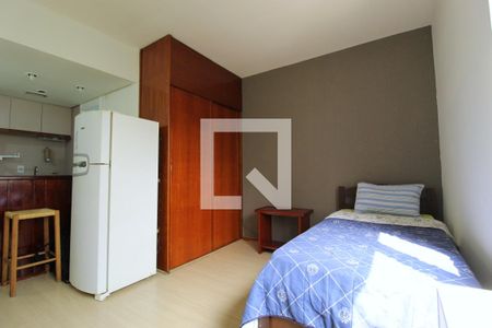 Sala/Quarto de kitnet/studio à venda com 1 quarto, 24m² em Indianópolis, São Paulo