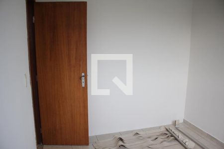 Quarto 2 de apartamento para alugar com 2 quartos, 50m² em Novo Riacho, Contagem