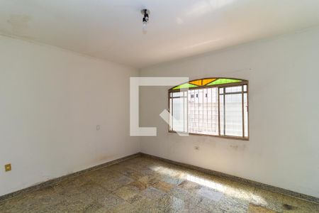 Quarto de casa para alugar com 1 quarto, 80m² em Vila Darli, São Paulo