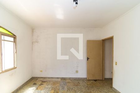 Quarto de casa para alugar com 1 quarto, 80m² em Vila Darli, São Paulo