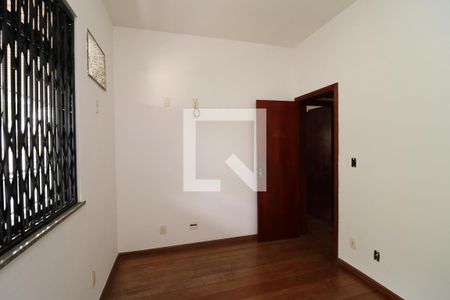 Quarto de apartamento à venda com 2 quartos, 101m² em Praia da Bandeira, Rio de Janeiro