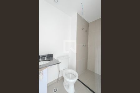 Banheiro de kitnet/studio para alugar com 1 quarto, 37m² em Bela Vista, São Paulo