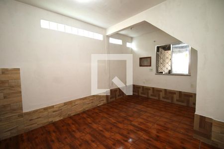 Sala - Quarto de casa para alugar com 1 quarto, 50m² em Penha Circular, Rio de Janeiro