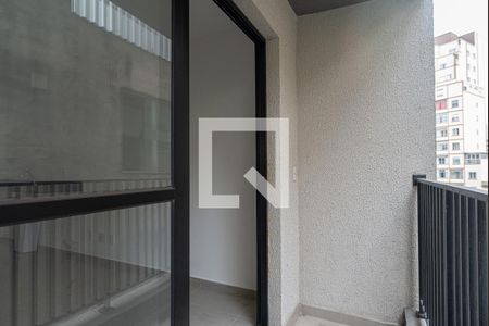 Varanda da Sala/Quarto de kitnet/studio para alugar com 1 quarto, 37m² em Bela Vista, São Paulo