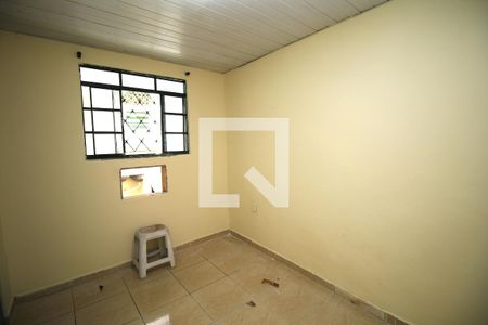 Quarto 1 de casa para alugar com 2 quartos, 60m² em Irajá, Rio de Janeiro