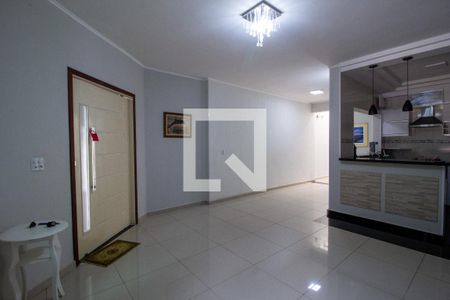 Sala de casa para alugar com 2 quartos, 150m² em Vila Haro, Sorocaba