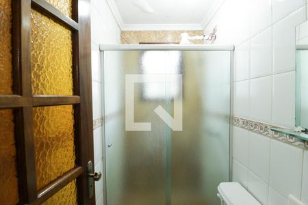 Casa à venda com 330m², 2 quartos e 6 vagas Casa à venda com 330m², 2 quartos e 6 vagasBanheiro Social